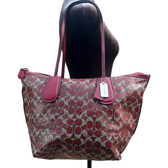 Coach Taxi Signature Red Coated Canvas Top Handles Tote With Matching Wallet - Picture 3 of 12